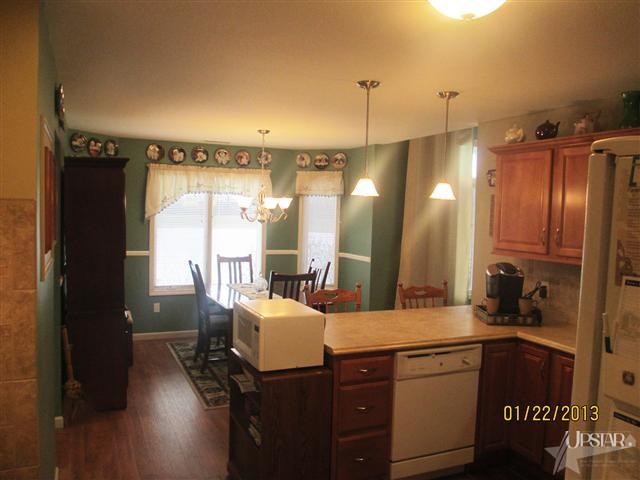 9019 Strathmore Ln, Fort Wayne, IN 46818 photo 10