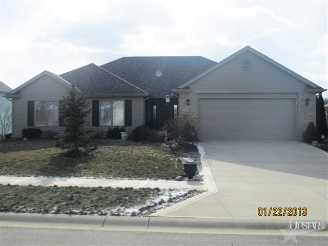 9019 Strathmore Ln, Fort Wayne, IN 46818 photo 2