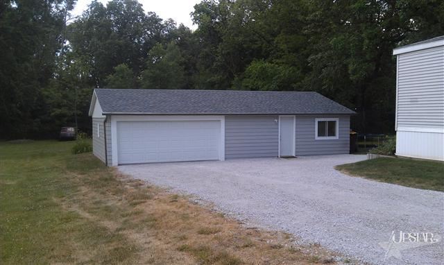 7302 Yellow River Rd, Fort Wayne, IN 46818 photo 3
