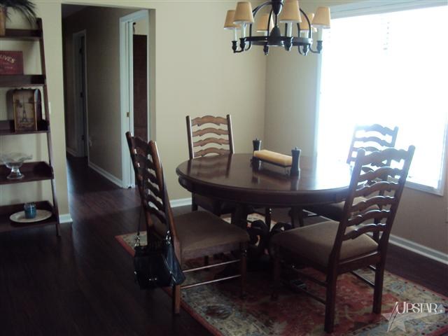 1021 Woodridge Dr, Decatur, IN 46733 photo 5