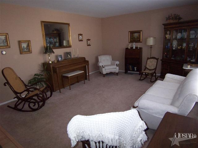 1818 Gladstone Dr, Fort Wayne, IN 46816 photo 6