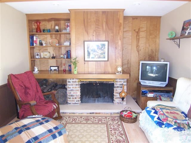 1818 Gladstone Dr, Fort Wayne, IN 46816 photo 10
