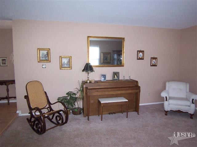 1818 Gladstone Dr, Fort Wayne, IN 46816 photo 7