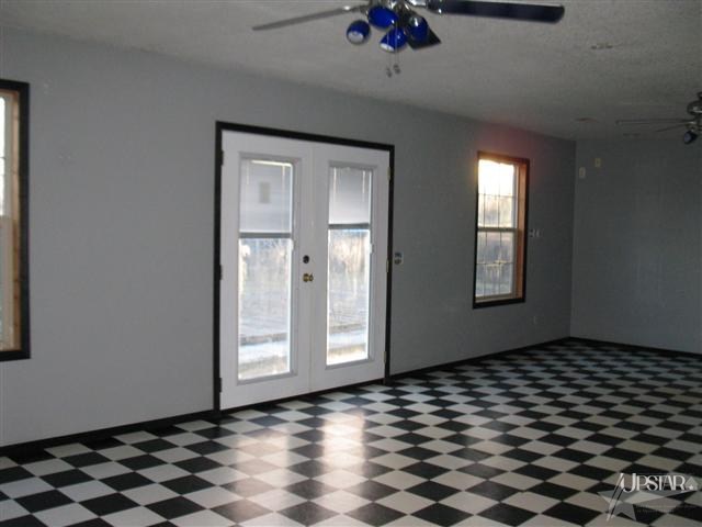 330 W Walnut, Butler, IN 46721 photo 18