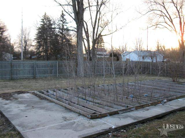 330 W Walnut, Butler, IN 46721 photo 22