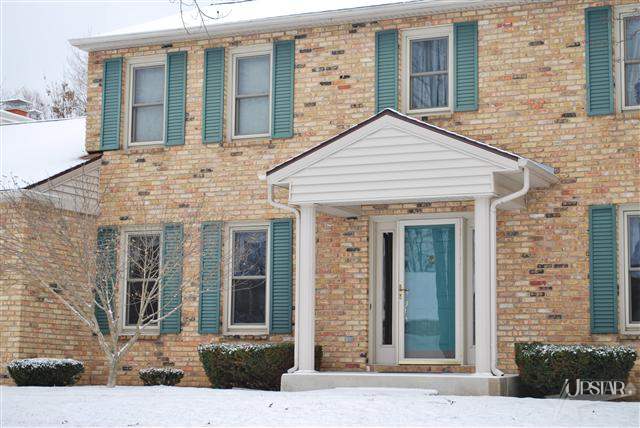 5234 W Arlington Park Blvd, Fort Wayne, IN 46835 photo 2