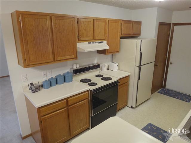 1411 Fall Creek Dr, Fort Wayne, IN 46808 photo 8
