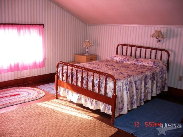 117 E 4th St, Warren, IN 46792 photo 3