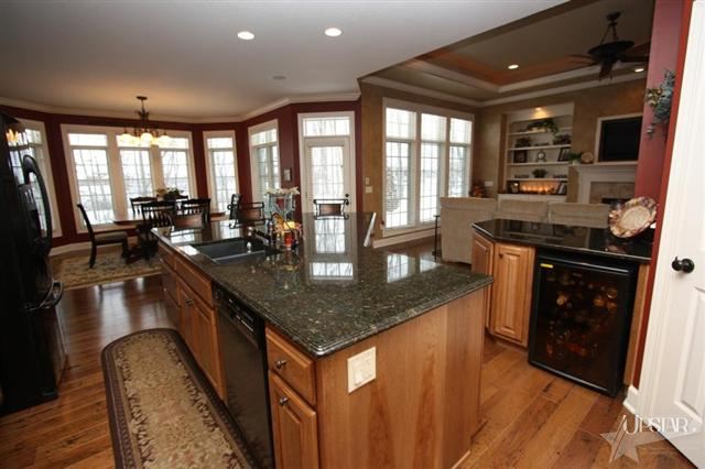 15817 Winterberry Ct, Huntertown, IN 46748 photo 4