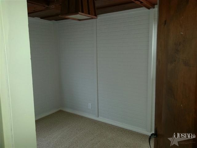 5201 Winter St, Fort Wayne, IN 46806 photo 6