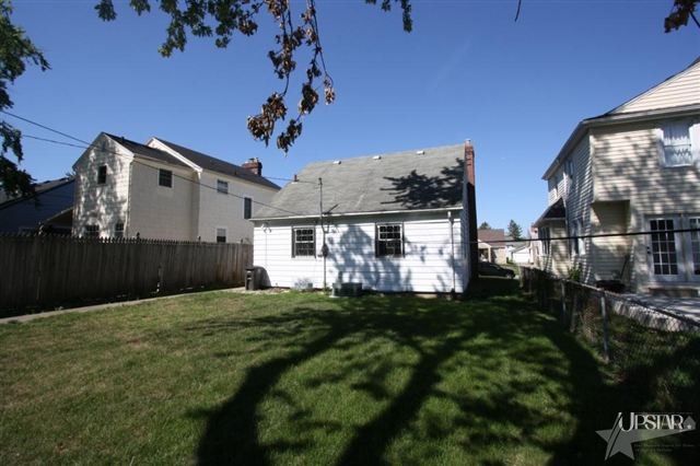 4625 Arlington Ave, Fort Wayne, IN 46807 photo 2