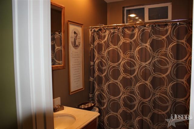 206 S Ogden St, Ossian, IN 46777 photo 11
