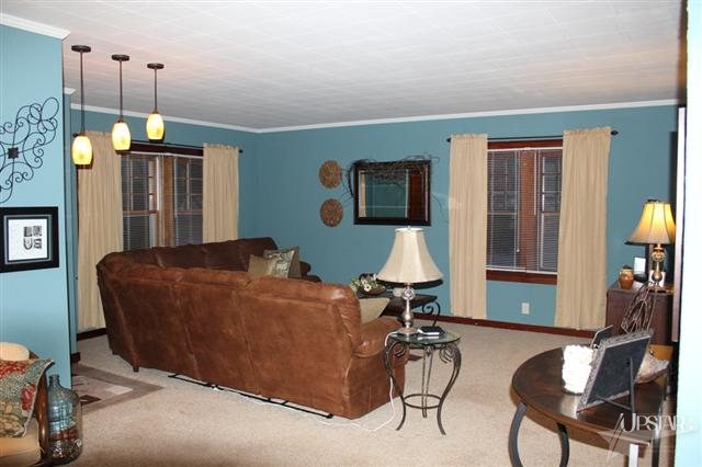 206 S Ogden St, Ossian, IN 46777 photo 4