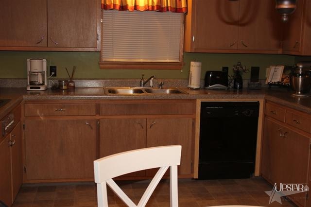 206 S Ogden St, Ossian, IN 46777 photo 23