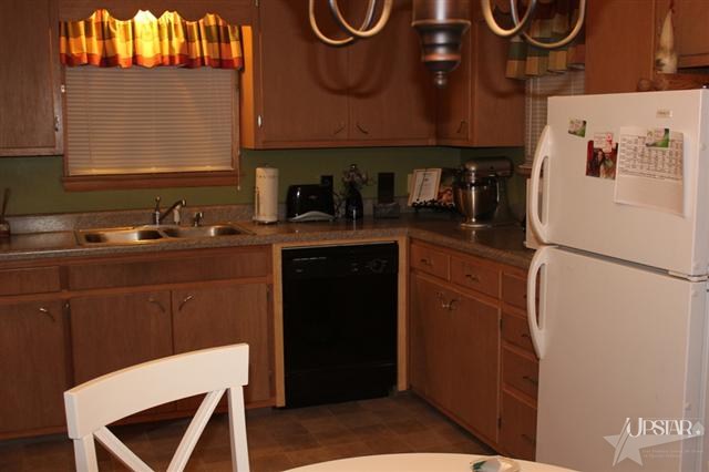 206 S Ogden St, Ossian, IN 46777 photo 22