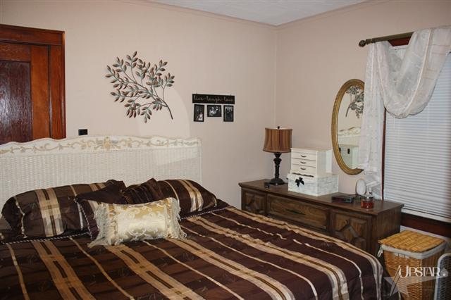 206 S Ogden St, Ossian, IN 46777 photo 15
