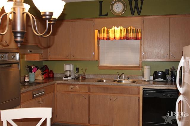 206 S Ogden St, Ossian, IN 46777 photo 21