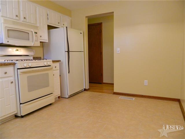 7229 Basel Dr, Fort Wayne, IN 46835 photo 8