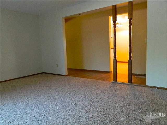 7229 Basel Dr, Fort Wayne, IN 46835 photo 3