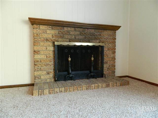 7229 Basel Dr, Fort Wayne, IN 46835 photo 4