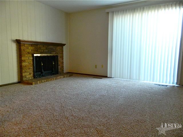 7229 Basel Dr, Fort Wayne, IN 46835 photo 2