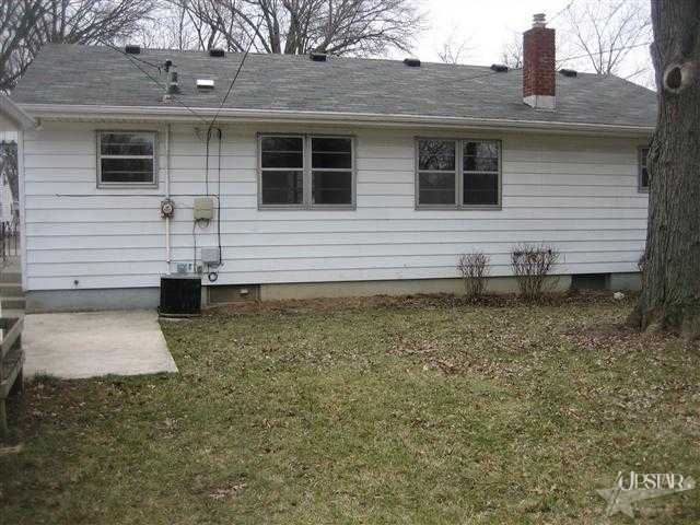 3622 Plaza Dr, Fort Wayne, IN 46806 photo 2