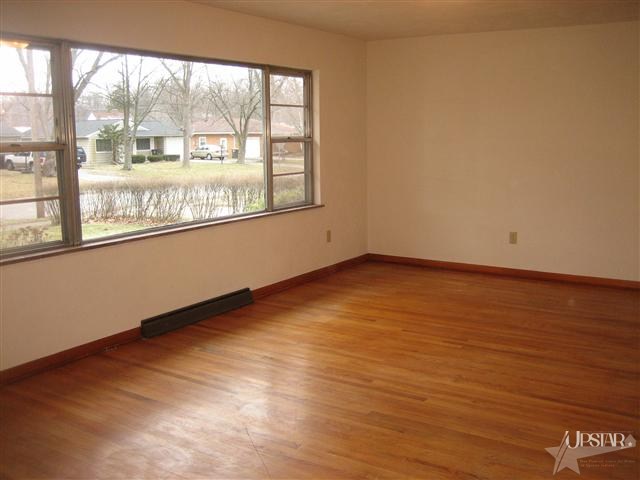 3622 Plaza Dr, Fort Wayne, IN 46806 photo 4