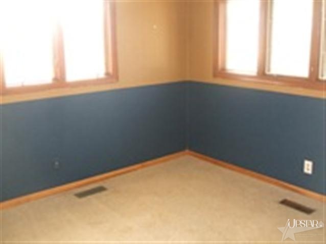 4534 Hursh Rd, Fort Wayne, IN 46845 photo 8
