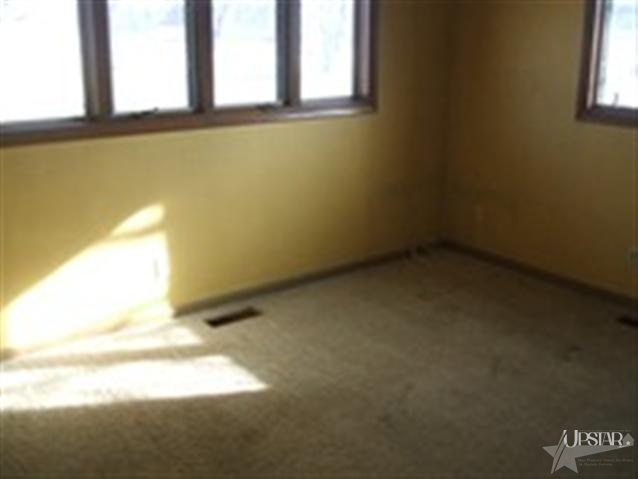 4534 Hursh Rd, Fort Wayne, IN 46845 photo 7