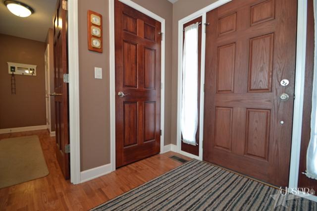 12912 Schooner Dr, Fort Wayne, IN 46845 photo 3
