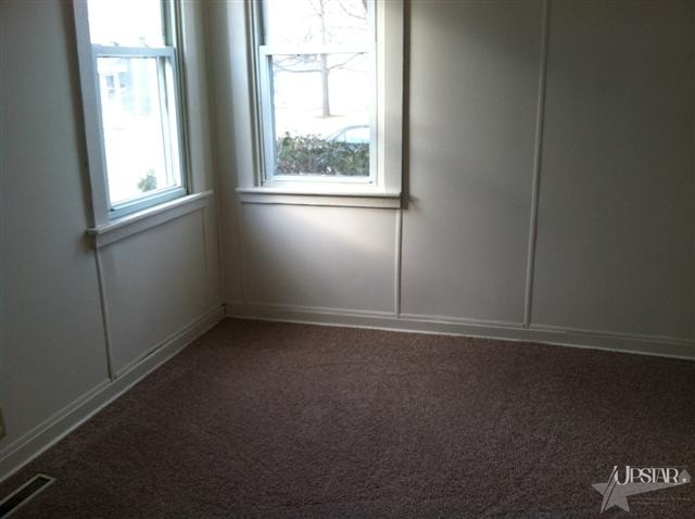 910 W Washington St, Bluffton, IN 46714 photo 5