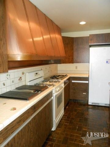 10402 Bass Rd, Fort Wayne, IN 46818 photo 5