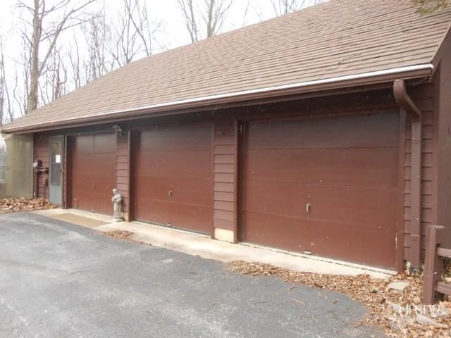 10402 Bass Rd, Fort Wayne, IN 46818 photo 19