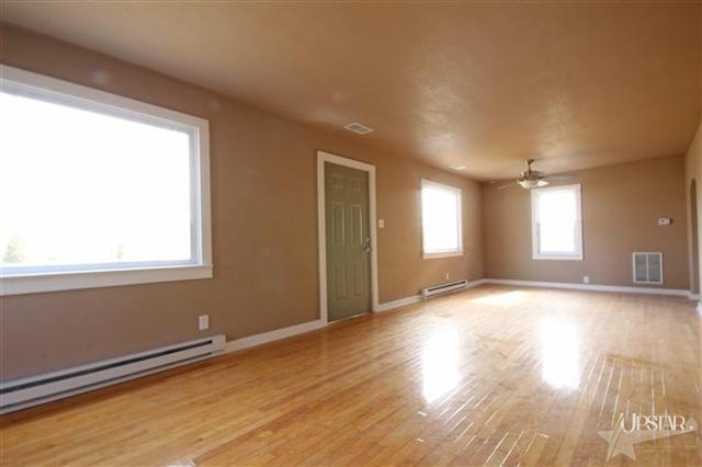 2721 Hobson Rd, Fort Wayne, IN 46805 photo 2