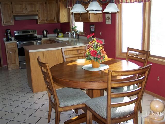 6532 Oak Forest Trl, Fort Wayne, IN 46835 photo 8