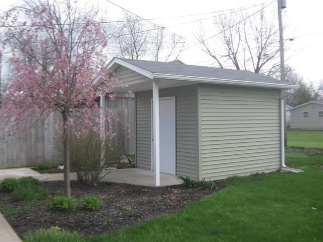 1464 W Cherry St, Bluffton, IN 46714 photo 17