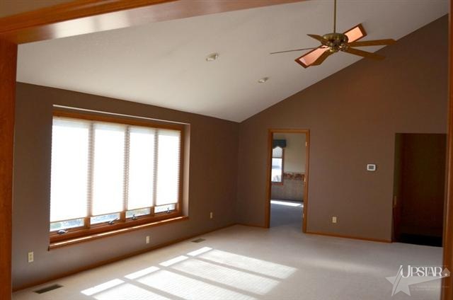 2261 N Shady Ln, Bluffton, IN 46714 photo 8