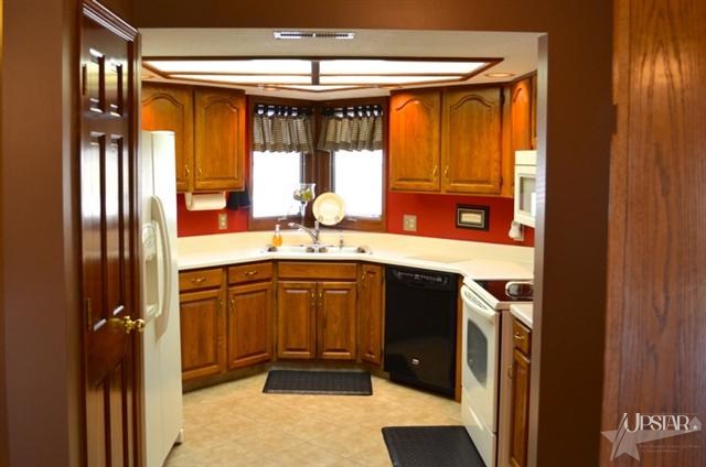 2261 N Shady Ln, Bluffton, IN 46714 photo 11