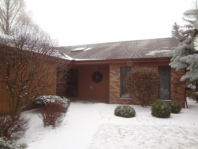 9515 Camberwell Dr, Fort Wayne, IN 46804 photo 5