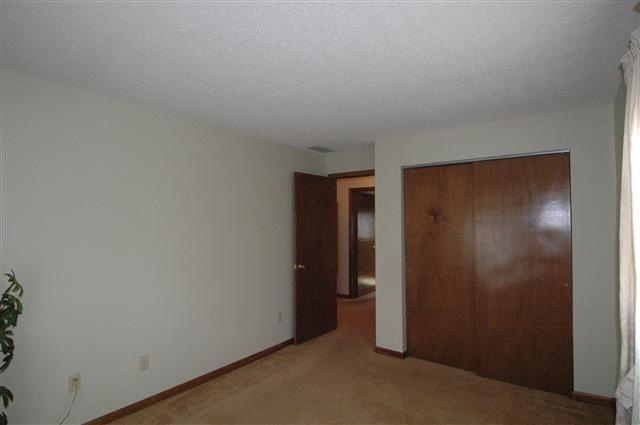 7410 Leswood Ct, Fort Wayne, IN 46816 photo 14