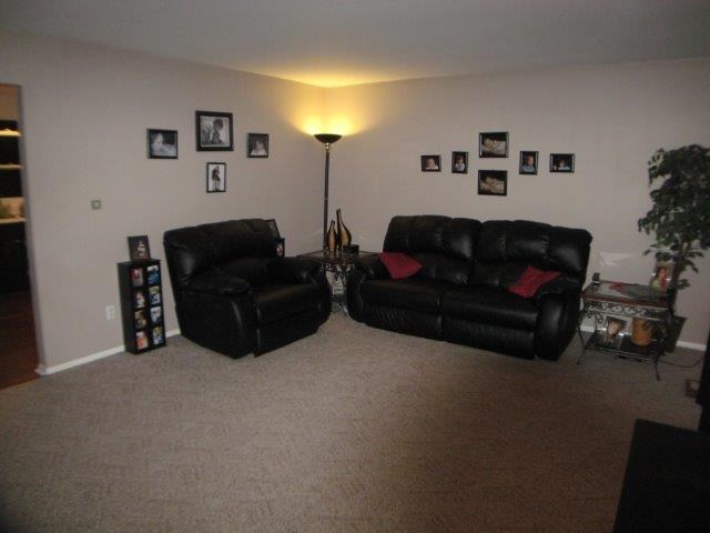 1328 Kenwood Dr, Bluffton, IN 46714 photo 3