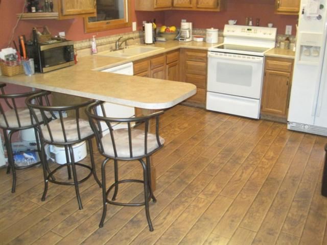 104 N Bunn St, Ossian, IN 46777 photo 5
