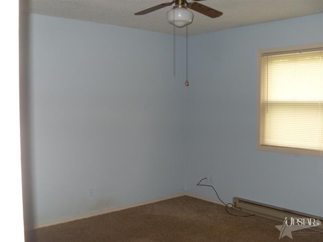 905 Phillip St, Auburn, IN 46706 photo 6