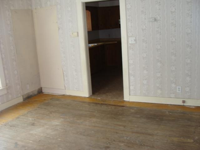 303 First St, Warren, IN 46792 photo 8