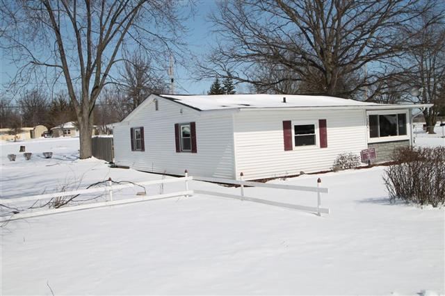 3907 Clermont Ave, Fort Wayne, IN 46806 photo 1