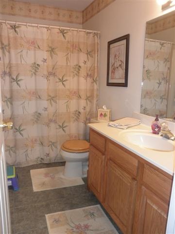 407 Blakewood Ct, Ossian, IN 46777 photo 14