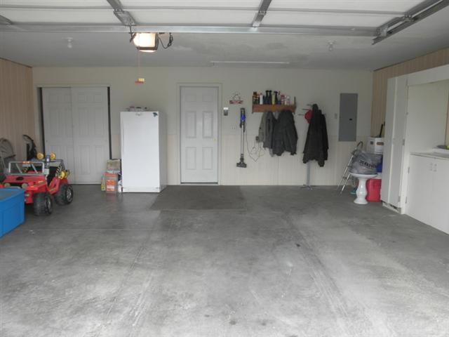 407 Blakewood Ct, Ossian, IN 46777 photo 21