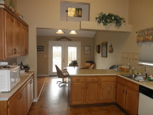 407 Blakewood Ct, Ossian, IN 46777 photo 9