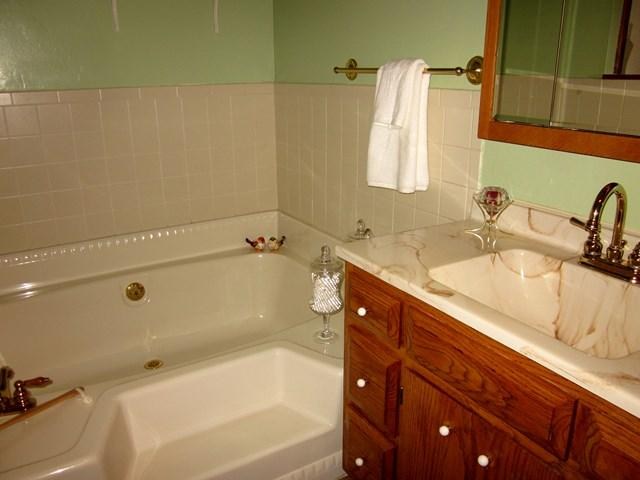 7106 Bradbury Ave, Fort Wayne, IN 46809 photo 7