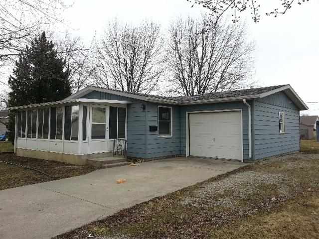 57 Hi Lo Dr, Bluffton, IN 46714 photo 2